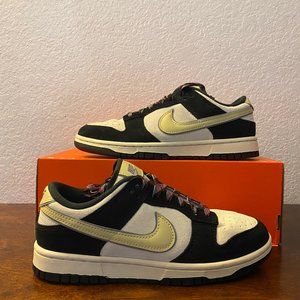 Nike Wmns Dunk Low LX Black Suede Team Gold Lifestyle Shoes DV3054-001 Size 8.5